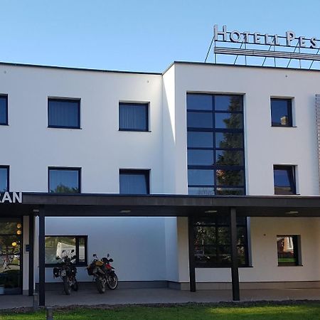 Pesa Hotel โปลวา ภายนอก รูปภาพ